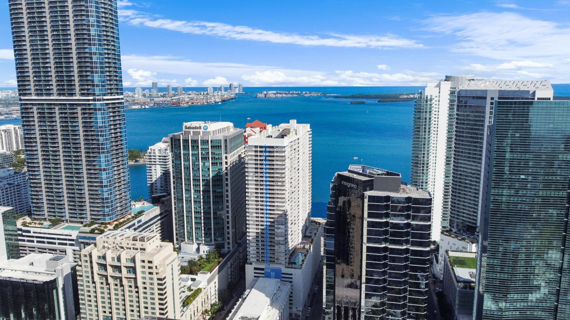 Upscale Brickell 3 Bedroom With Water Views And Free Parking Miami Buitenkant foto