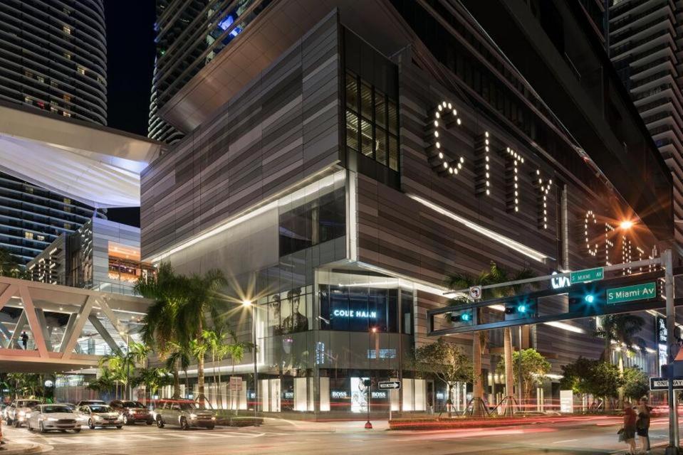 Upscale Brickell 3 Bedroom With Water Views And Free Parking Miami Buitenkant foto