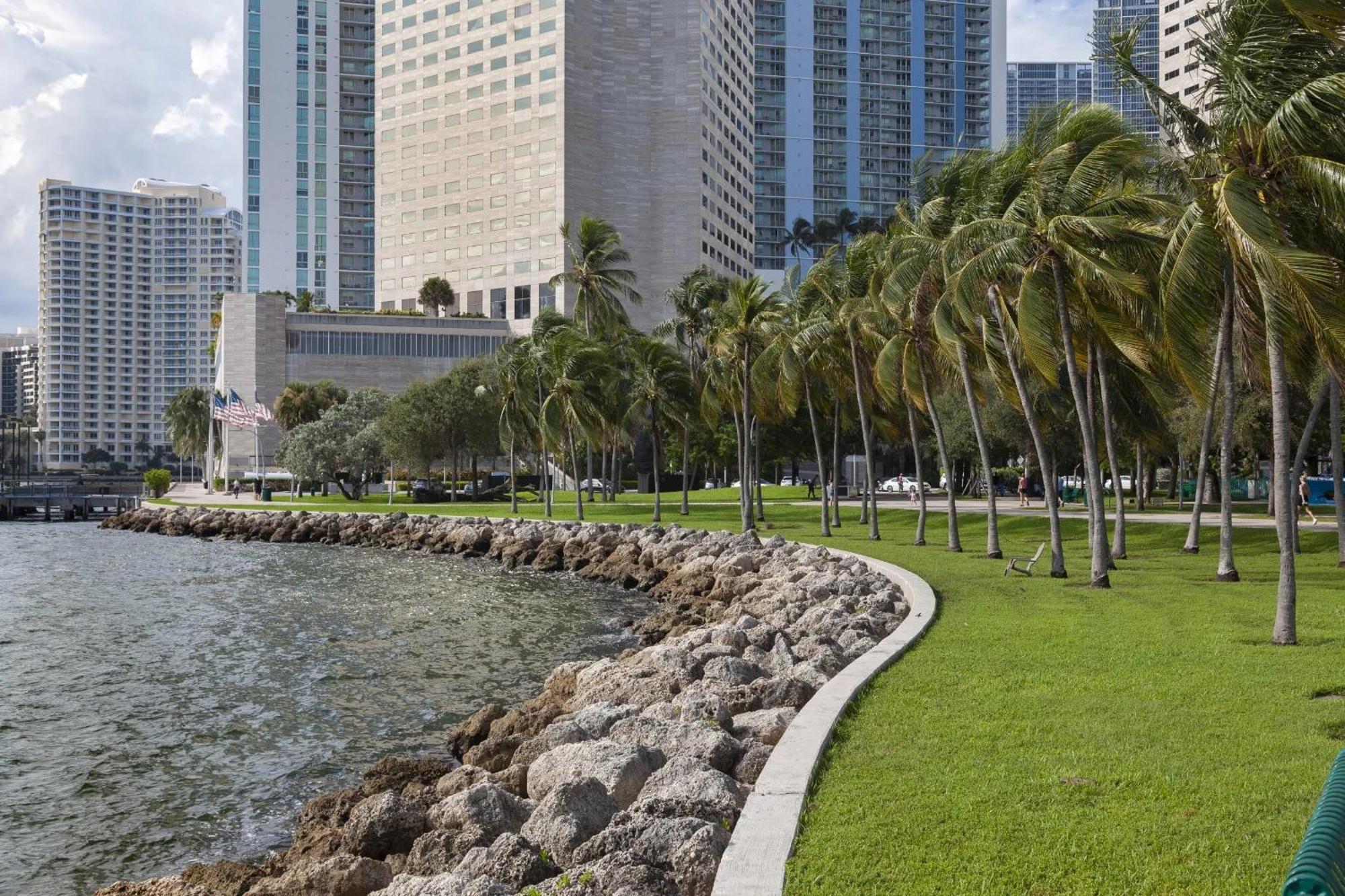 Upscale Brickell 3 Bedroom With Water Views And Free Parking Miami Buitenkant foto