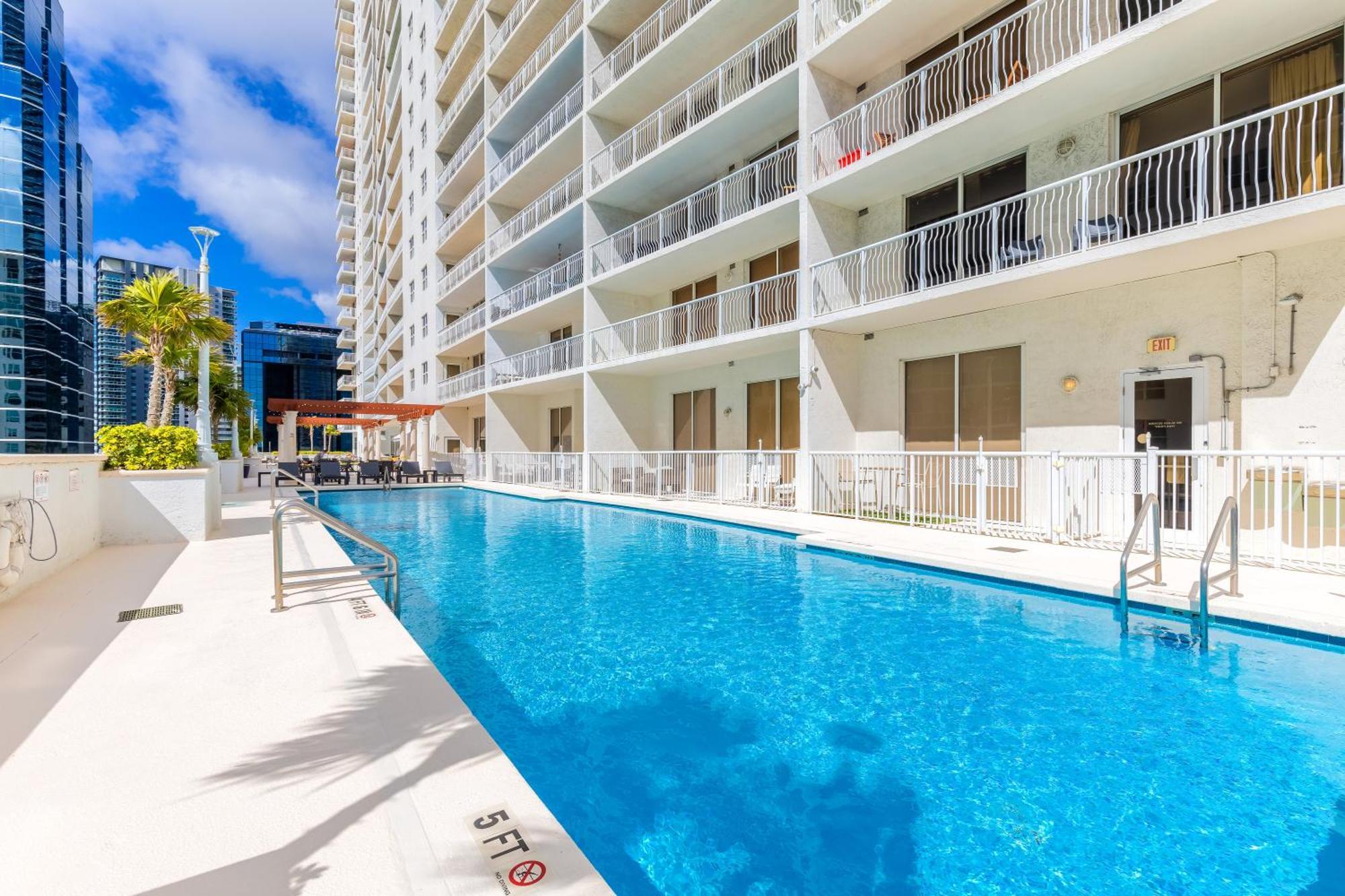 Upscale Brickell 3 Bedroom With Water Views And Free Parking Miami Buitenkant foto