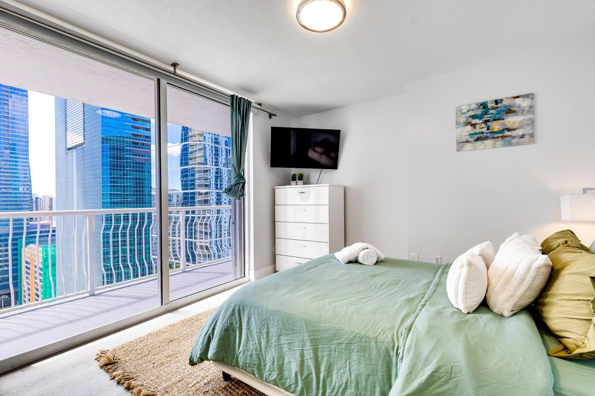 Upscale Brickell 3 Bedroom With Water Views And Free Parking Miami Buitenkant foto