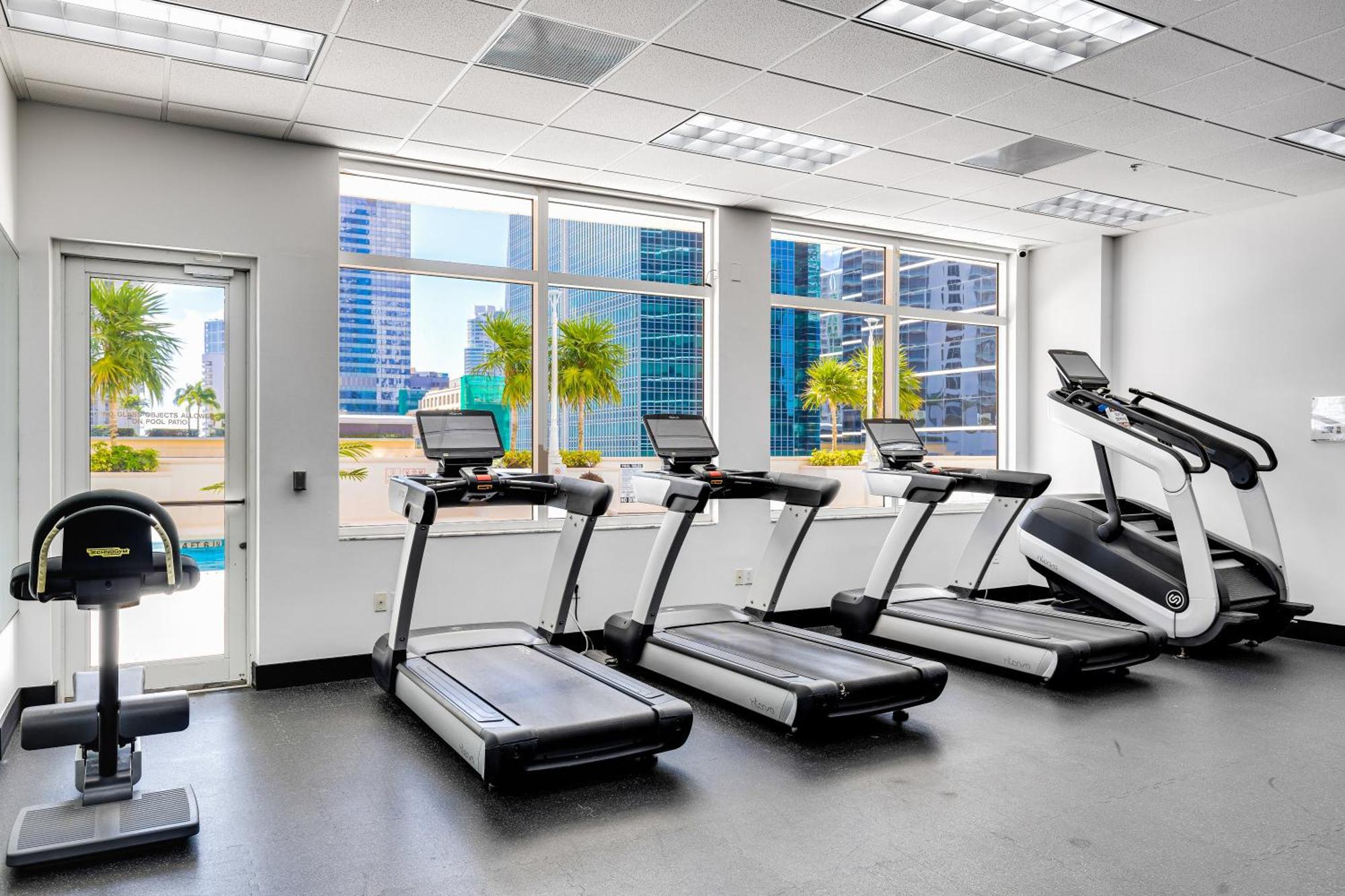 Upscale Brickell 3 Bedroom With Water Views And Free Parking Miami Buitenkant foto