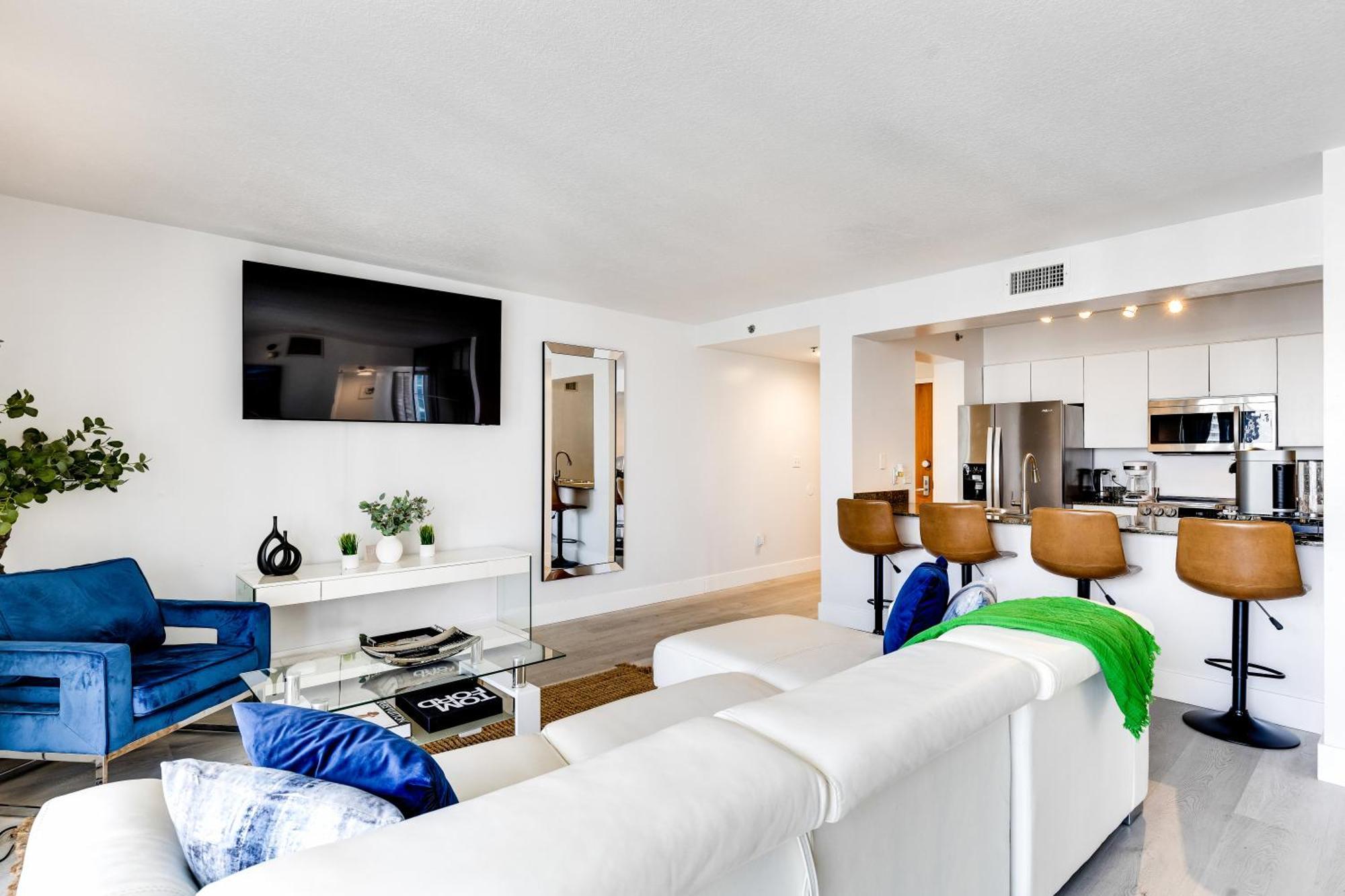 Upscale Brickell 3 Bedroom With Water Views And Free Parking Miami Buitenkant foto