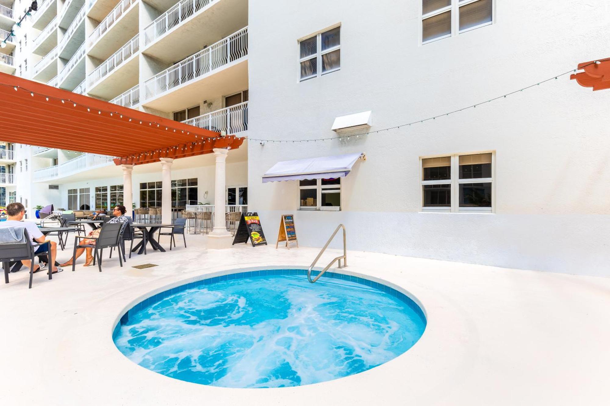 Upscale Brickell 3 Bedroom With Water Views And Free Parking Miami Buitenkant foto